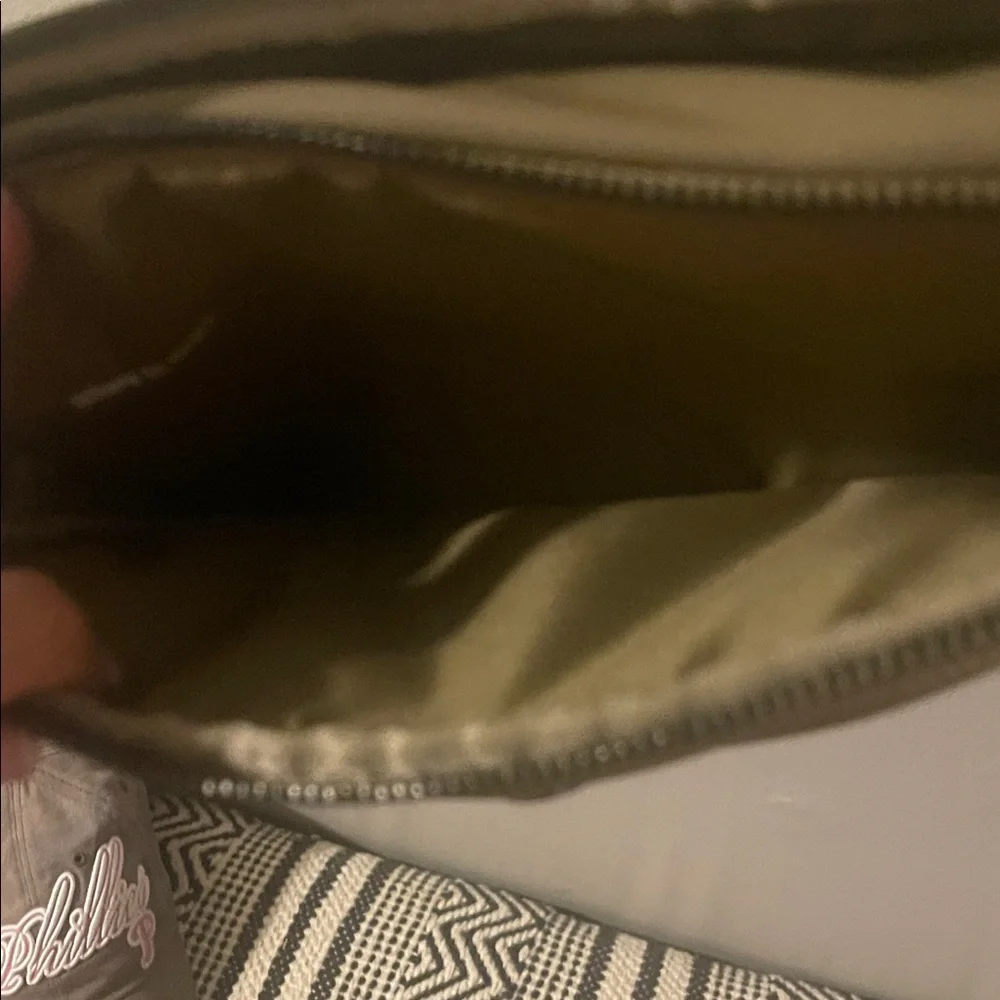 Olive Green Lululemon Crossbody Bag - Picture 10 of 11